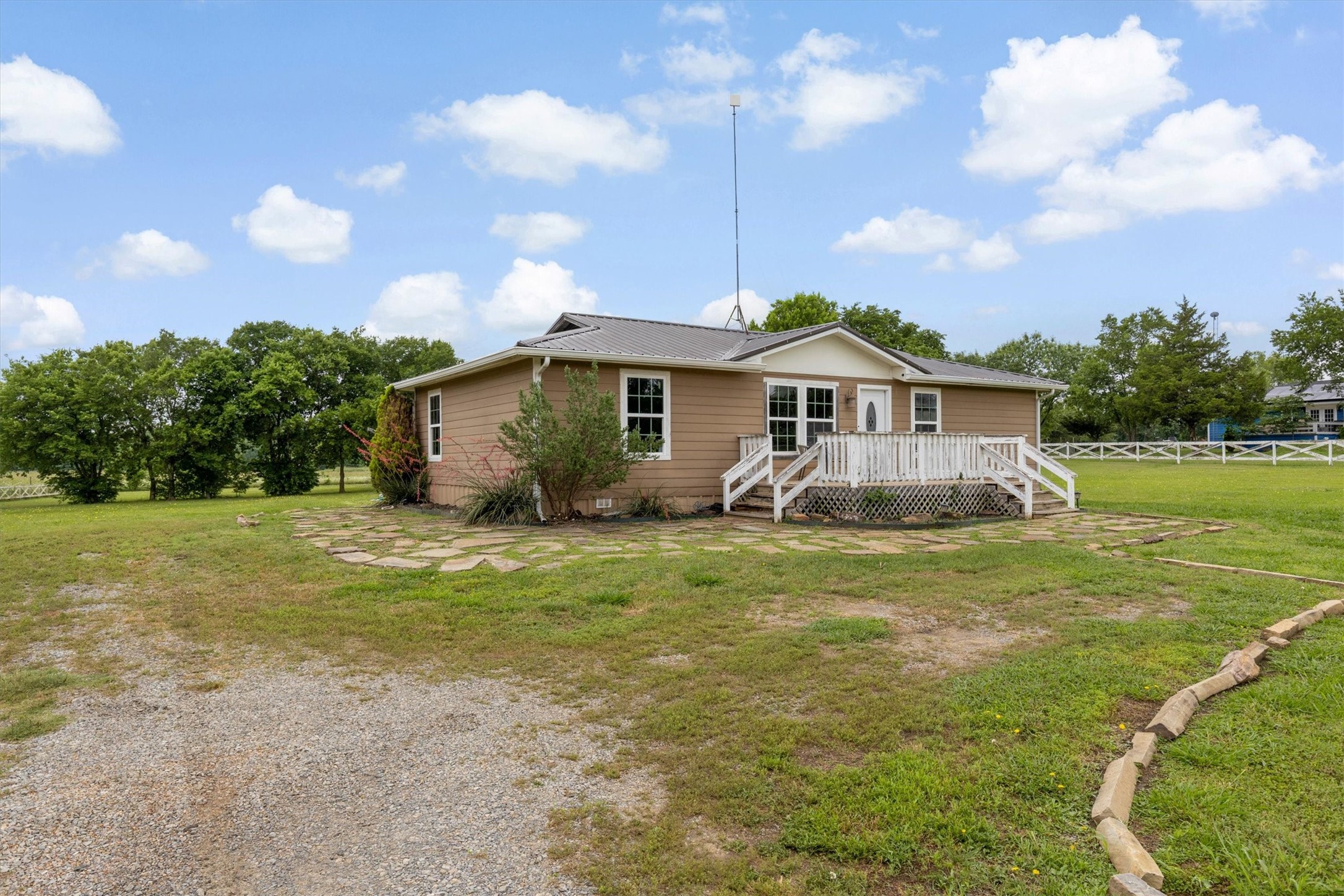 5732 Emilia Way Leonard TX 75452