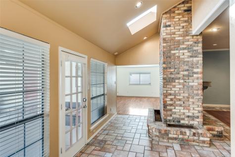 6604 Gretchen Lane Dallas TX 75252