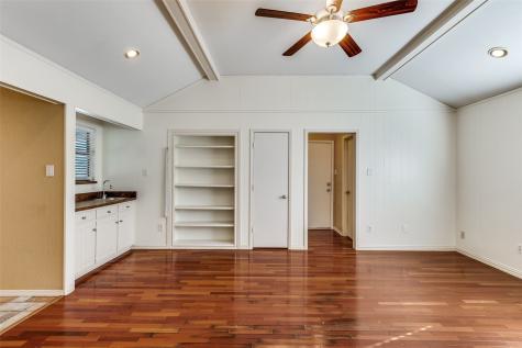 6604 Gretchen Lane Dallas TX 75252