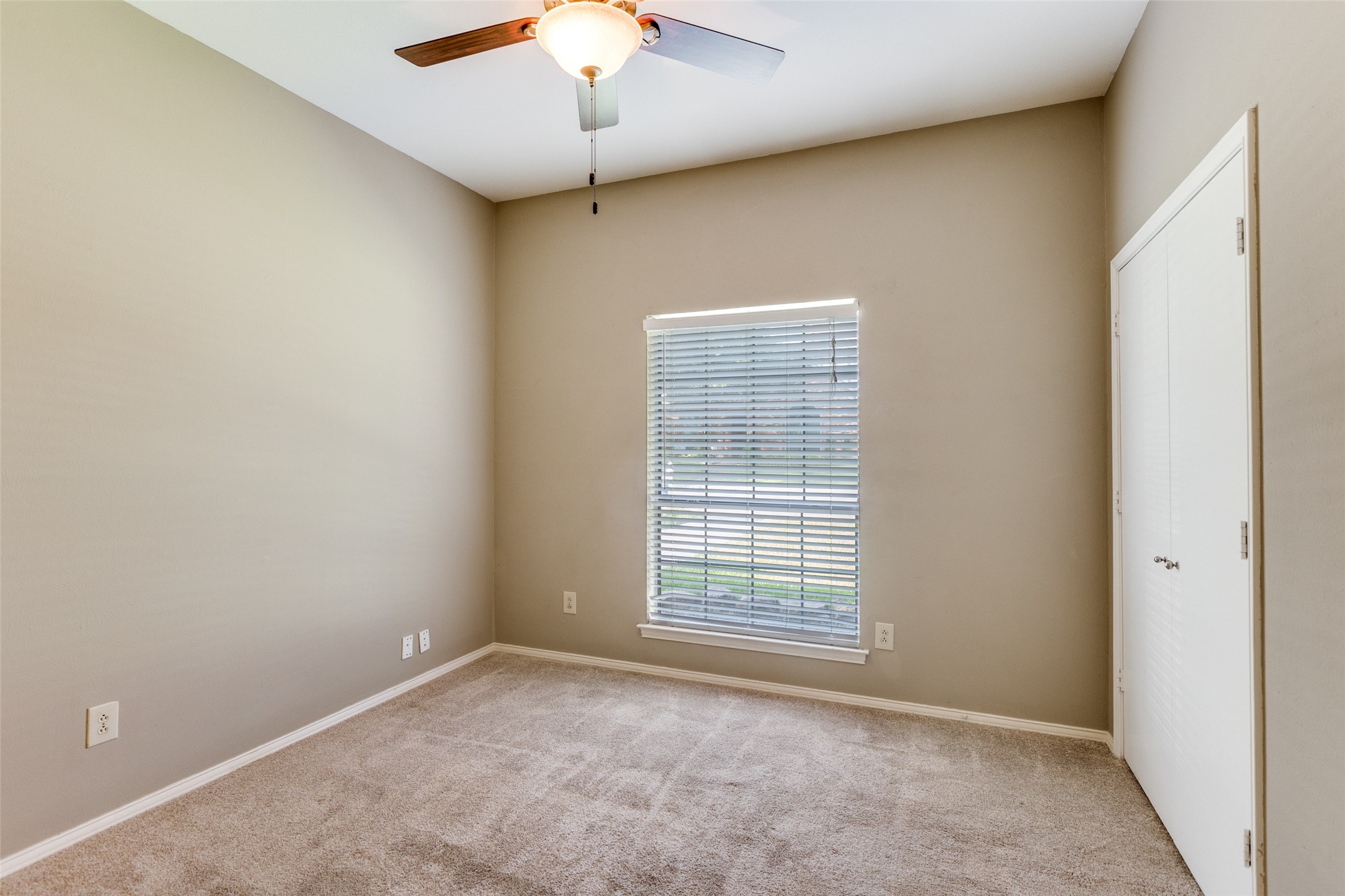 6604 Gretchen Lane Dallas TX 75252