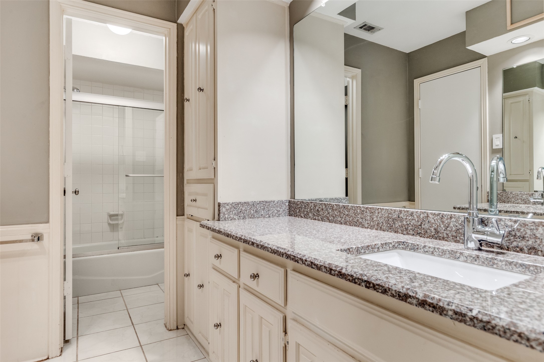 6604 Gretchen Lane Dallas TX 75252
