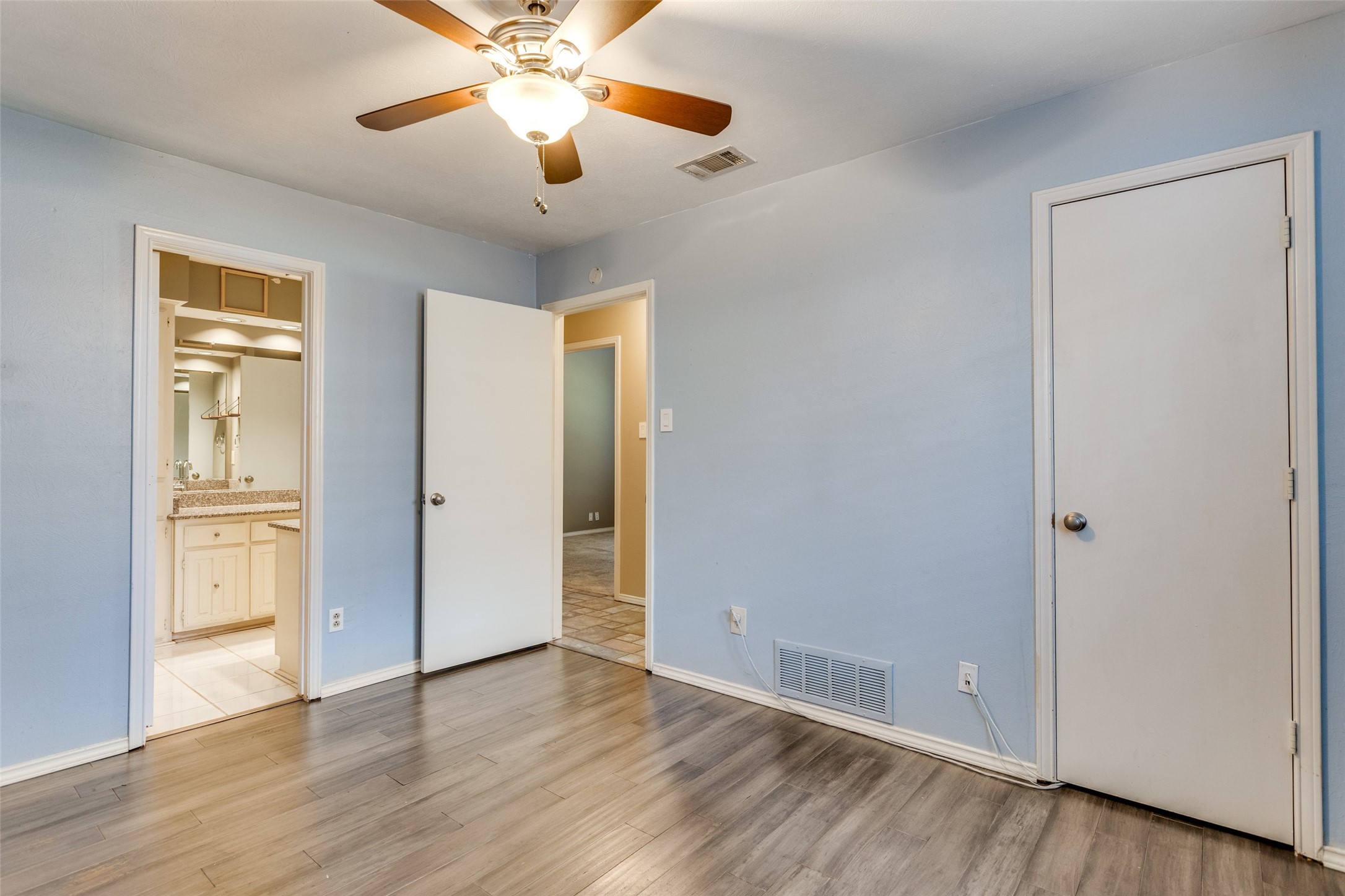 6604 Gretchen Lane Dallas TX 75252