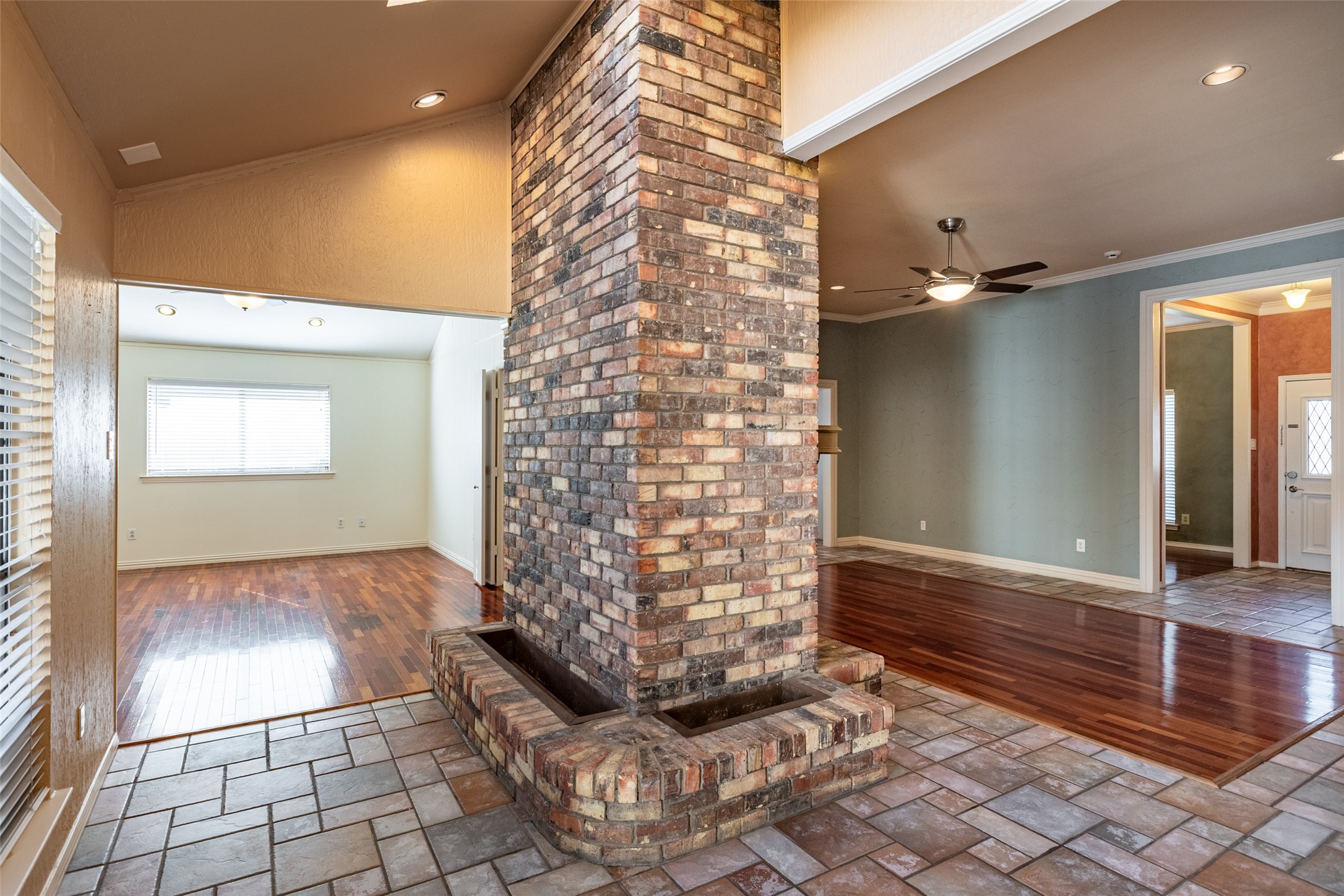 6604 Gretchen Lane Dallas TX 75252