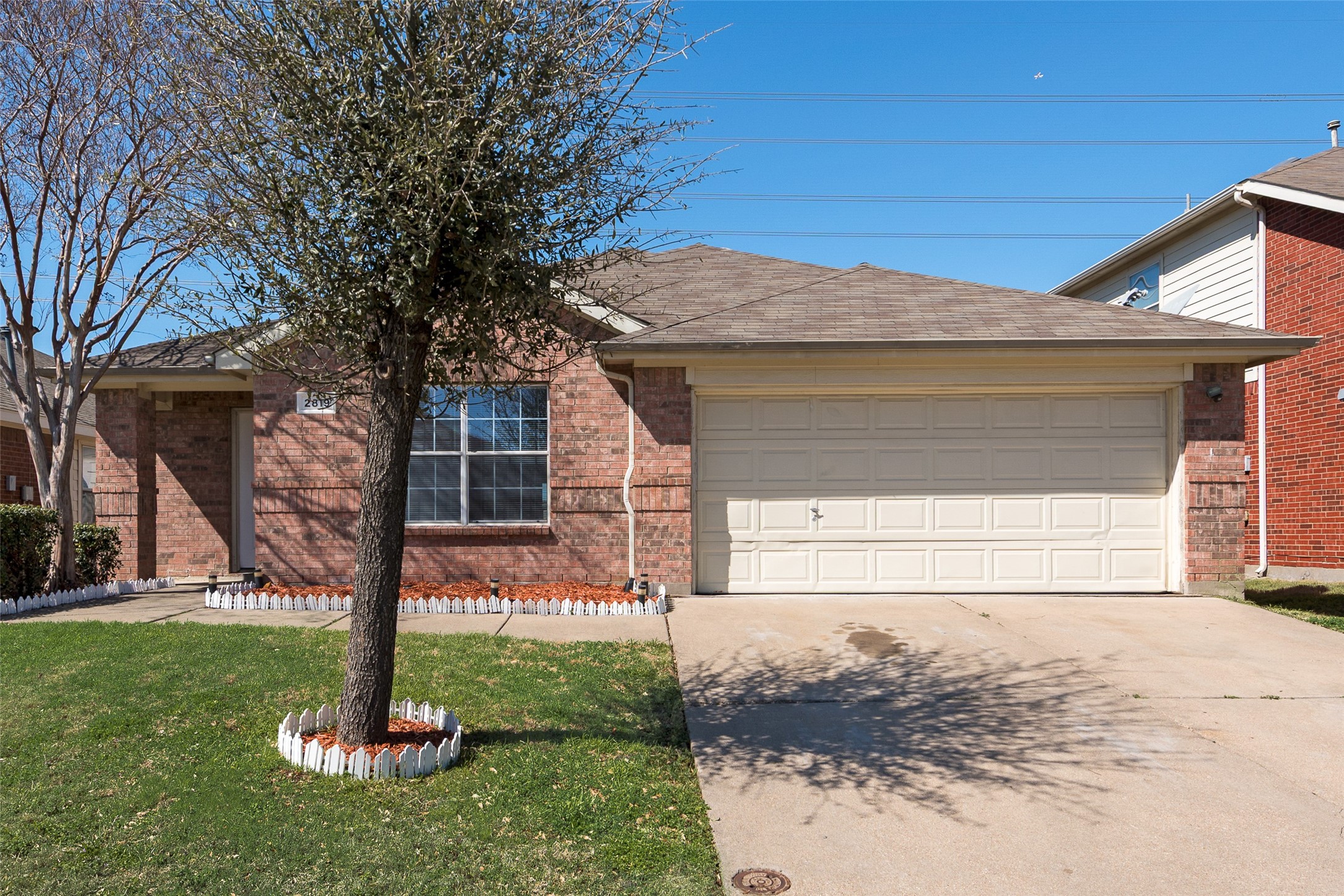 2819 Bluefield Lane Grand Prairie TX 75052