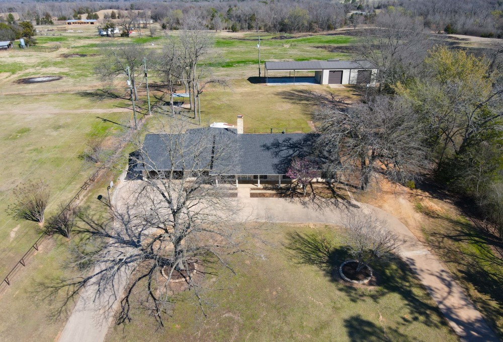 810 W Pine Street Winnsboro TX 75494