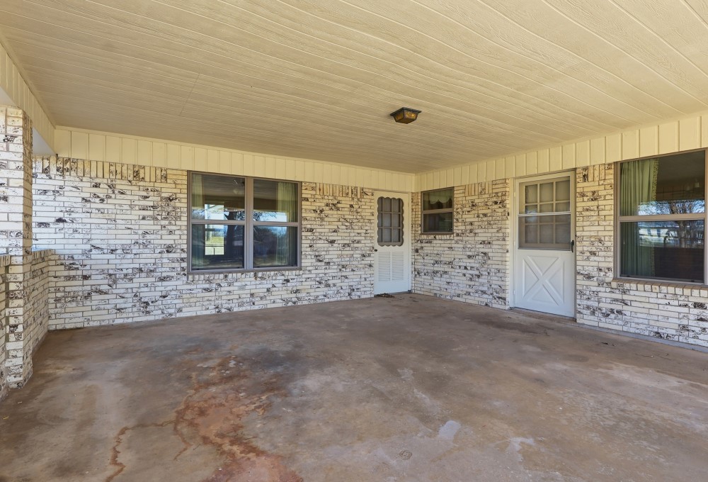 810 W Pine Street Winnsboro TX 75494