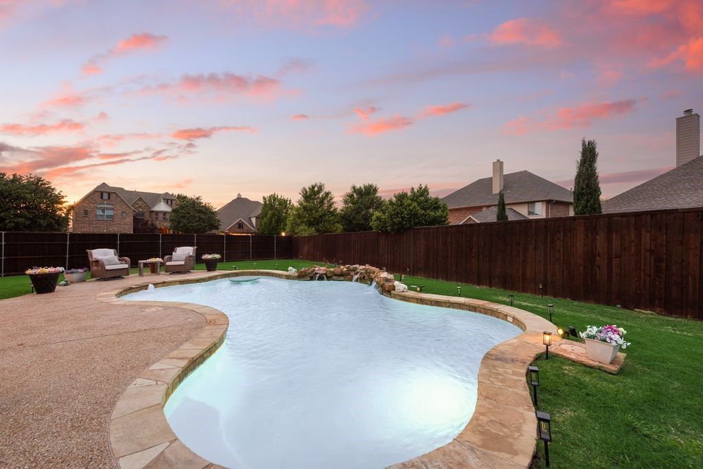 349 Enfield Drive Roanoke TX 76262