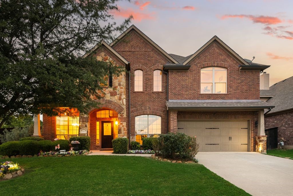 349 Enfield Drive Roanoke TX 76262