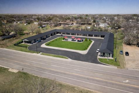 904 W California Street Seymour TX 76380