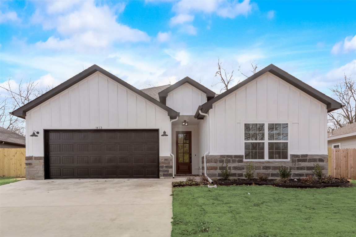 1413 Jones Street Greenville TX 75401