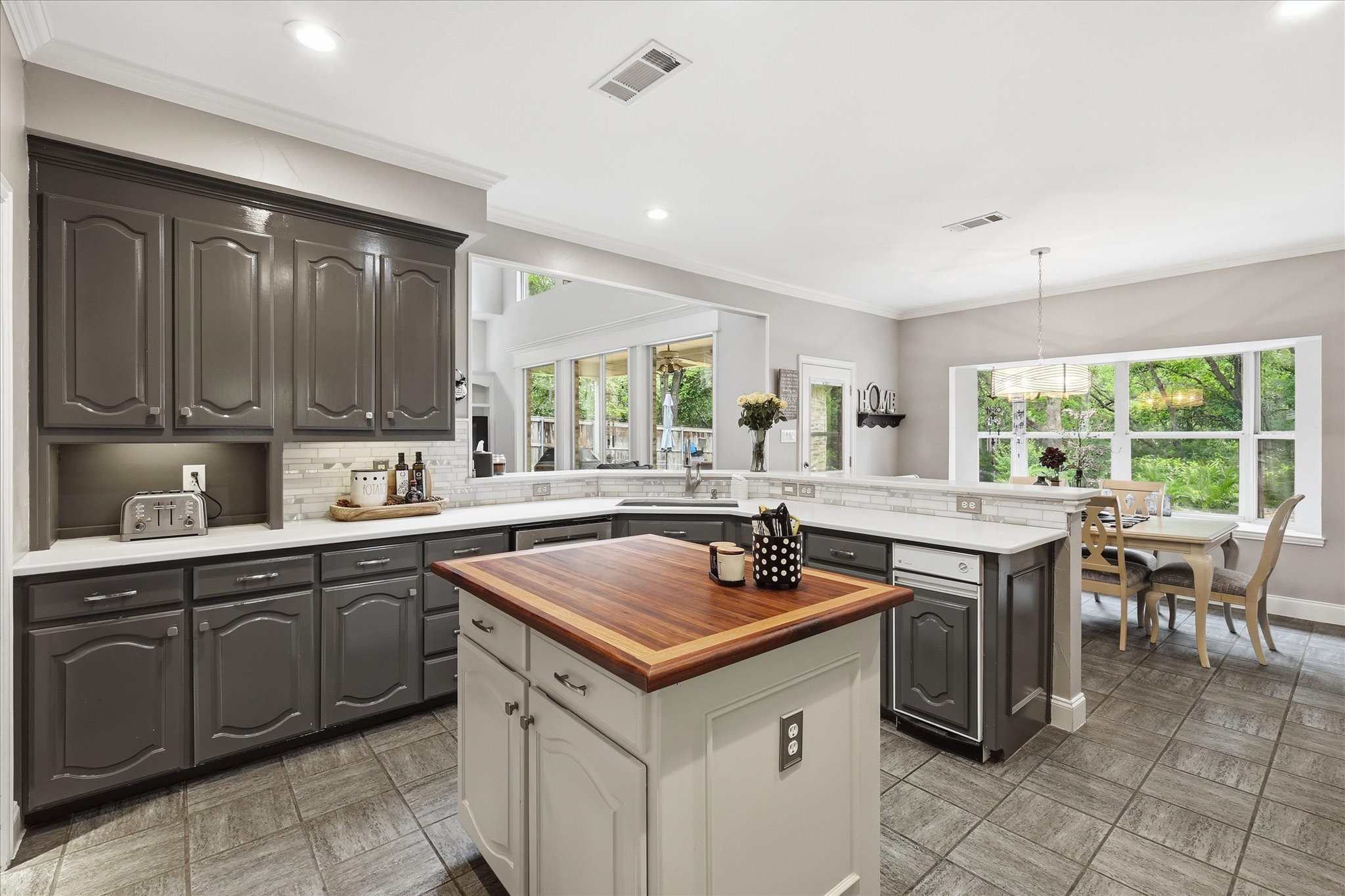 1820 Doubletree Trail Flower Mound TX 75028