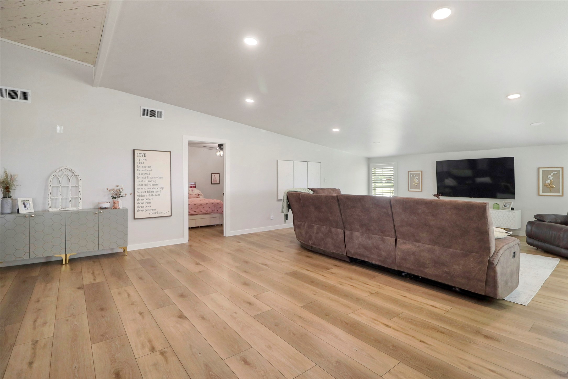 2408 Strader Road Dish TX 76247