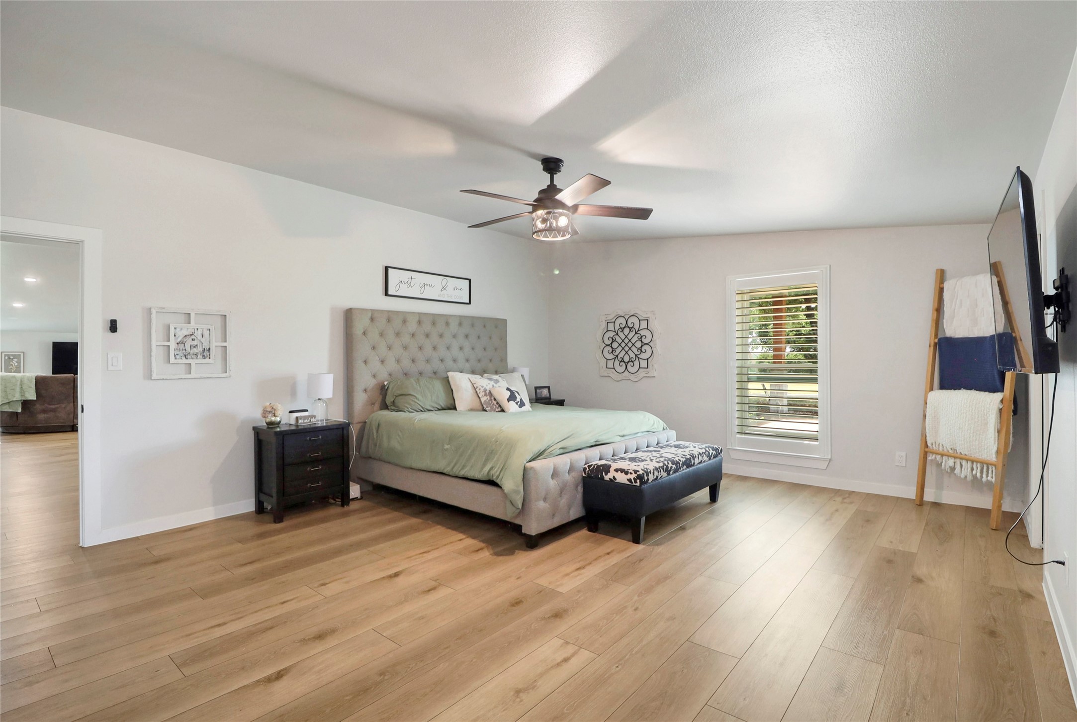 2408 Strader Road Dish TX 76247