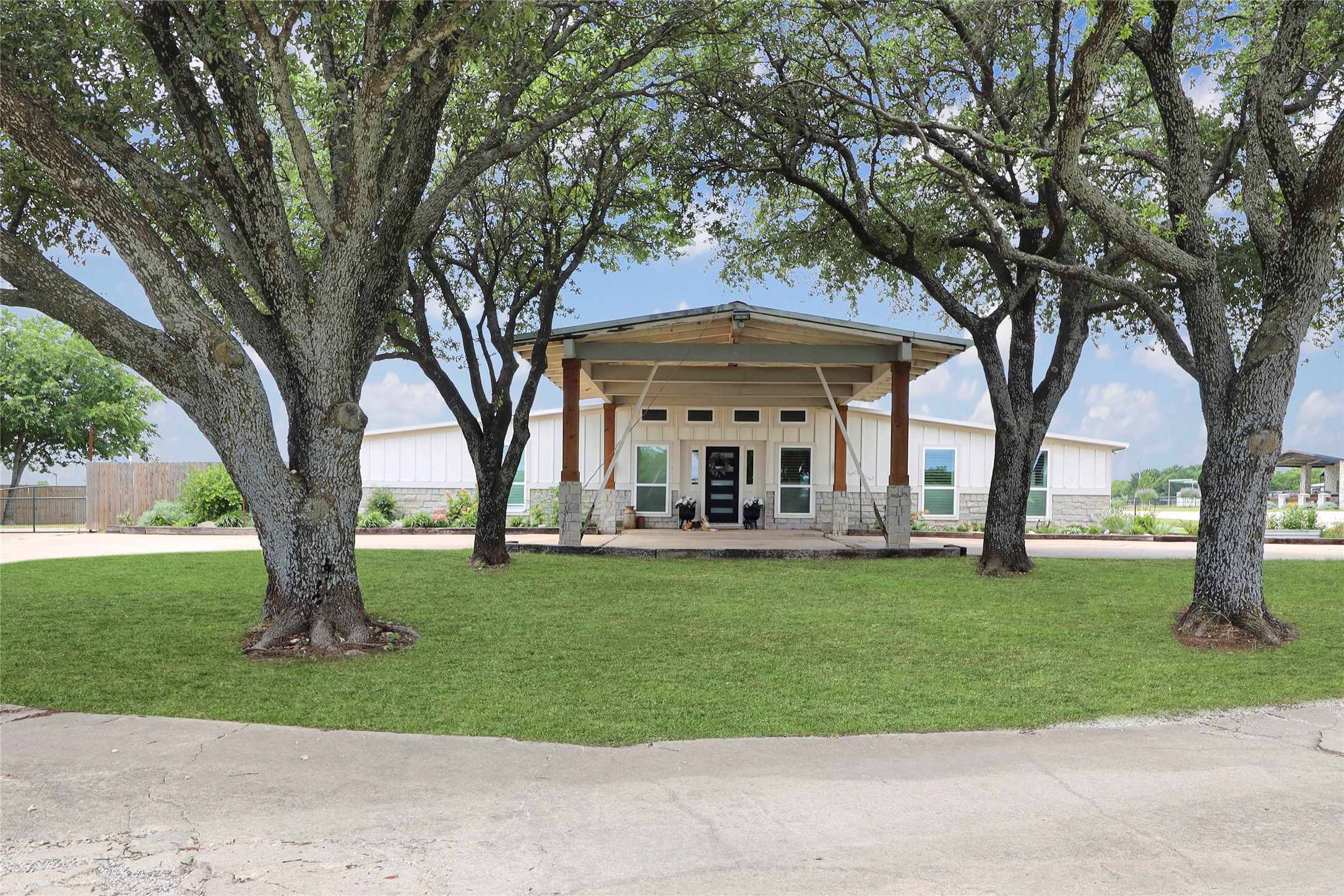 2408 Strader Road Dish TX 76247