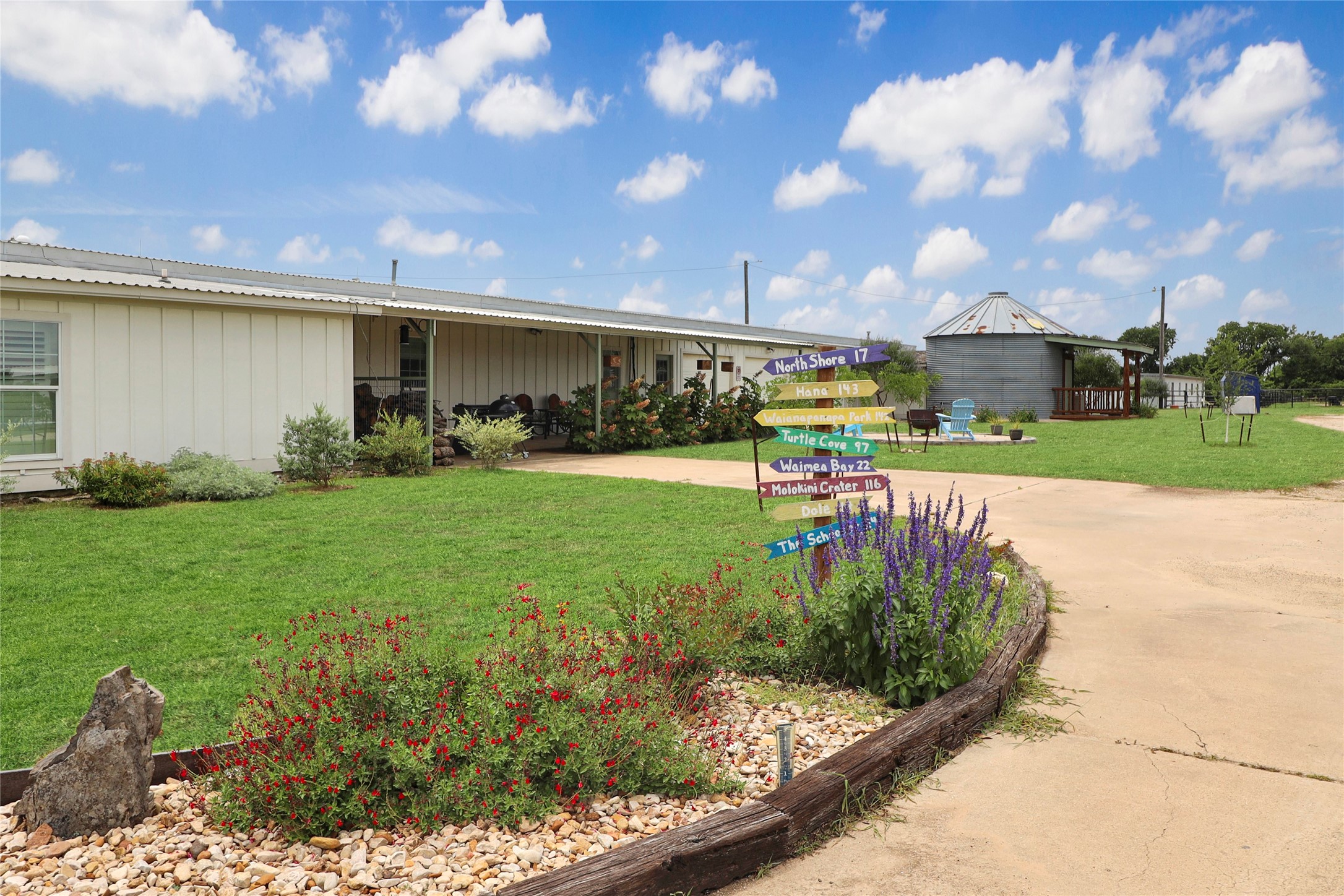2408 Strader Road Dish TX 76247
