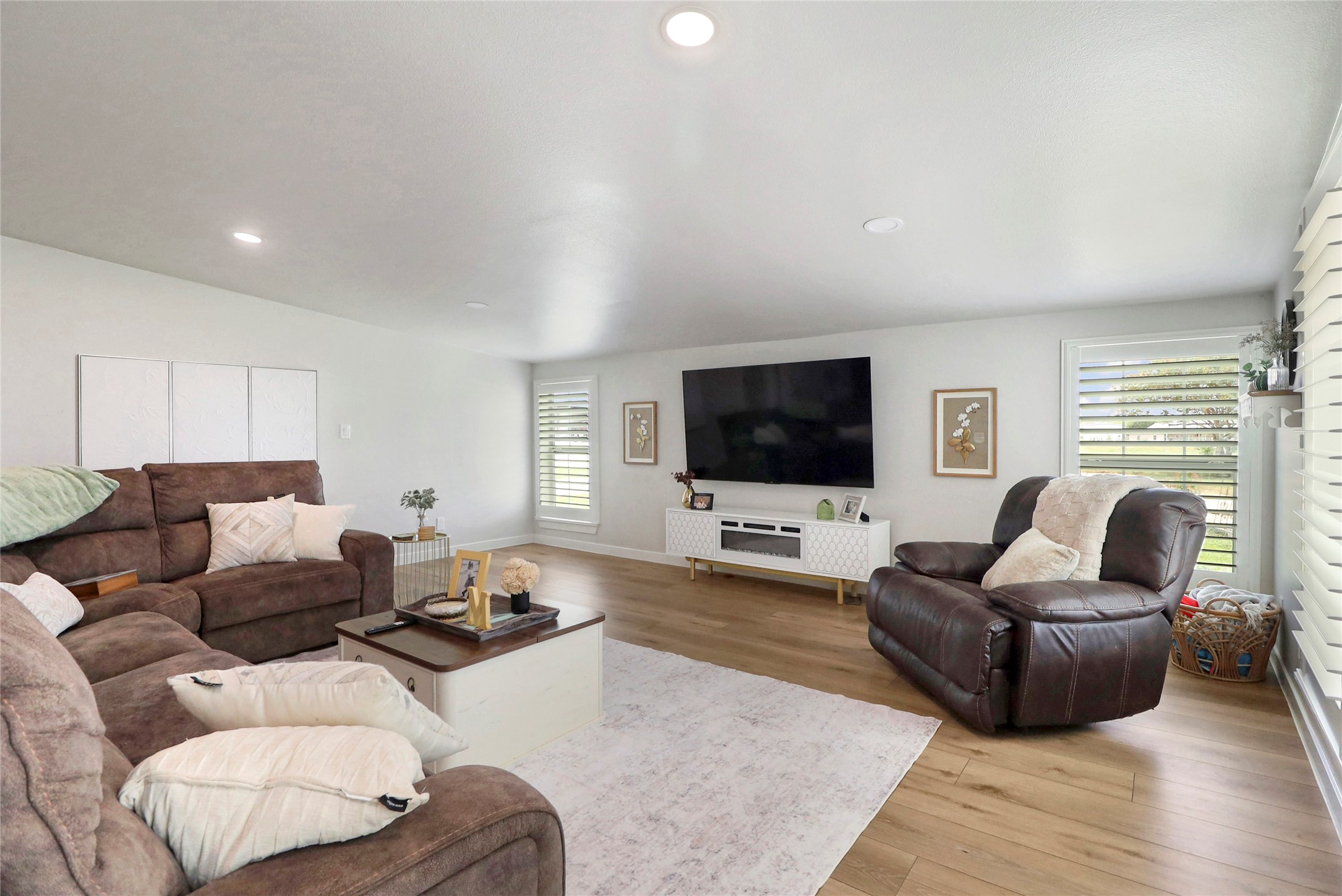 2408 Strader Road Dish TX 76247