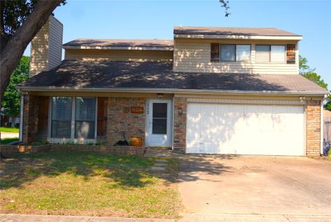 112 Clove Lane Euless TX 76039