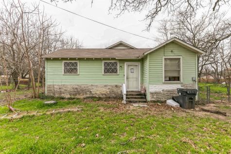 217 E College Avenue Corsicana TX 75110