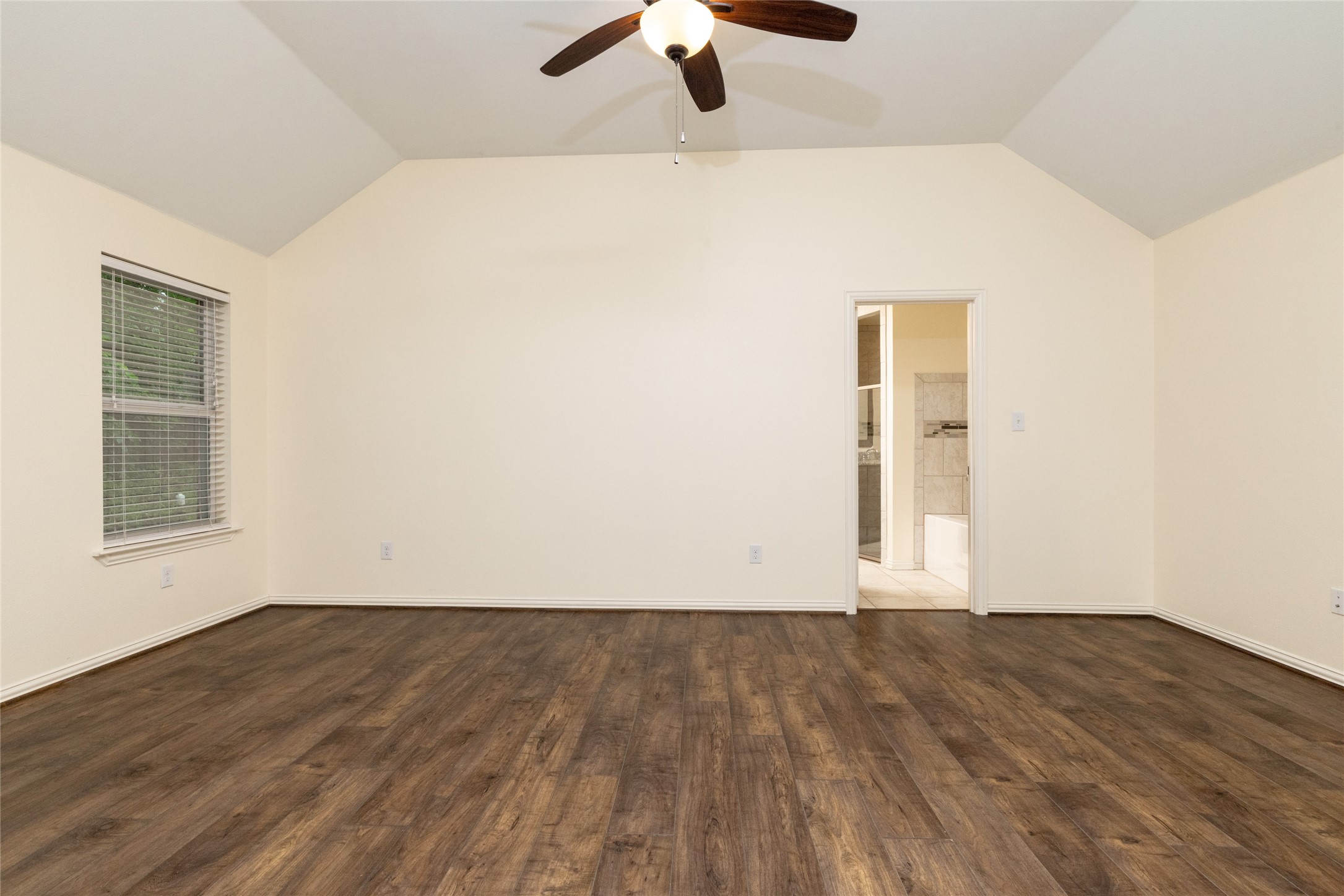 405 Kimbrough Road Azle TX 76020