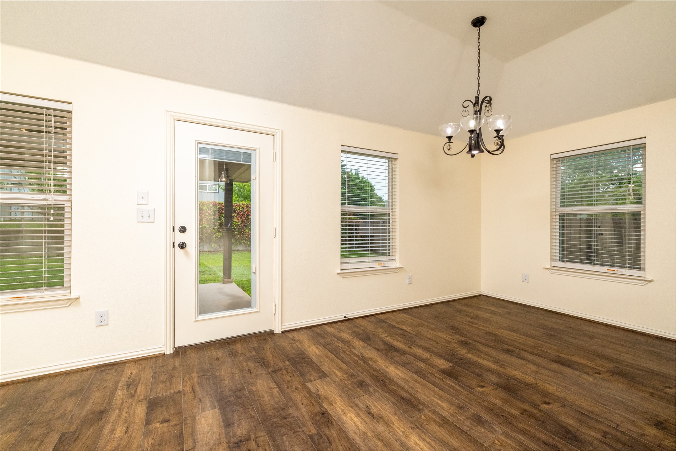 405 Kimbrough Road Azle TX 76020