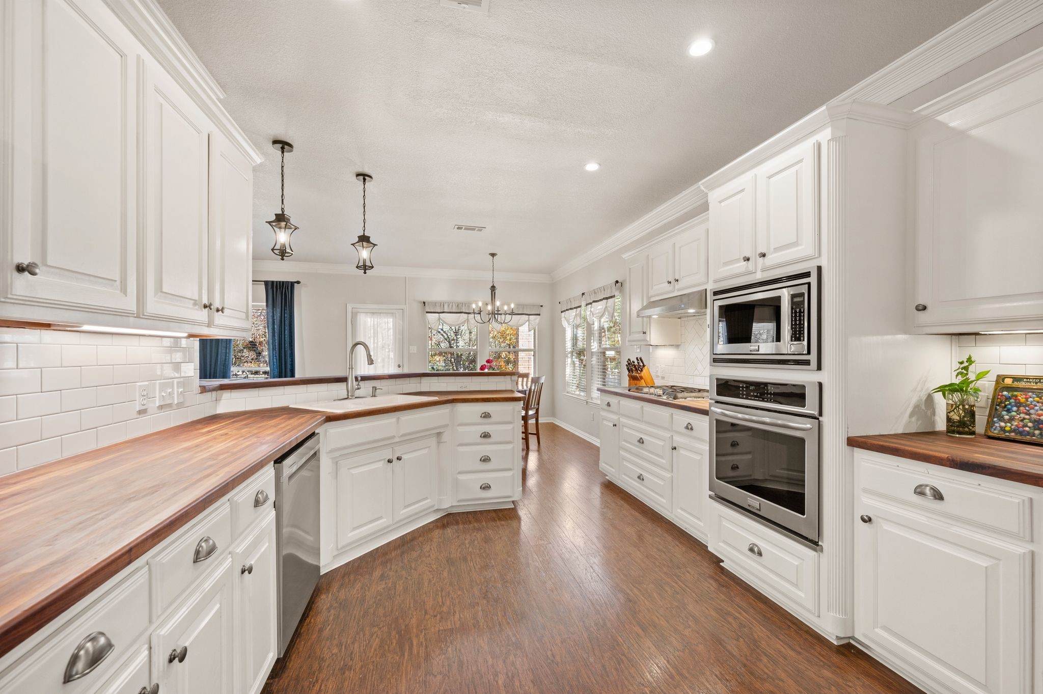 7720 Bridlewood Court North Richland Hills TX 76182