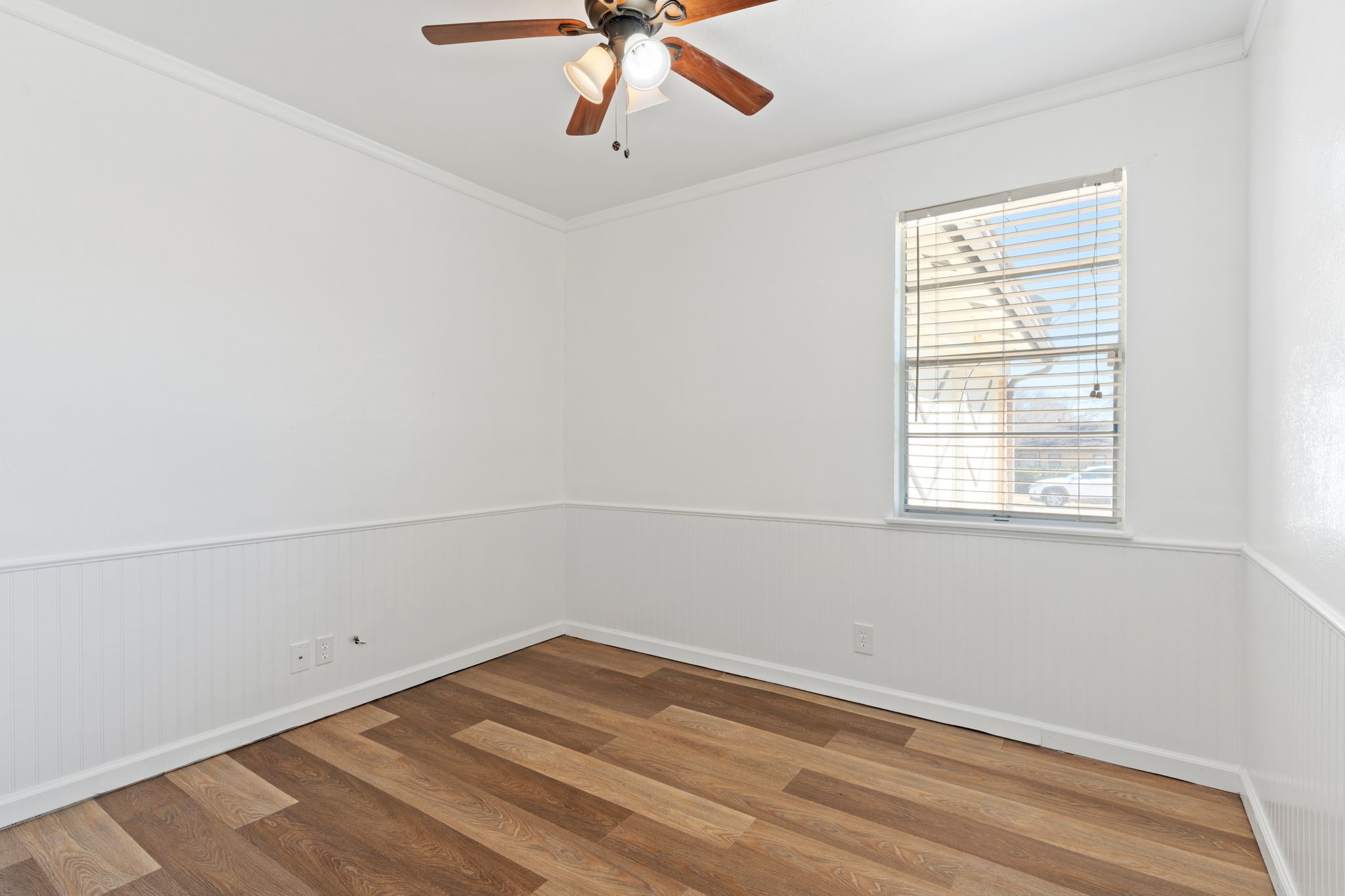143 N Imperial Drive Denison TX 75020