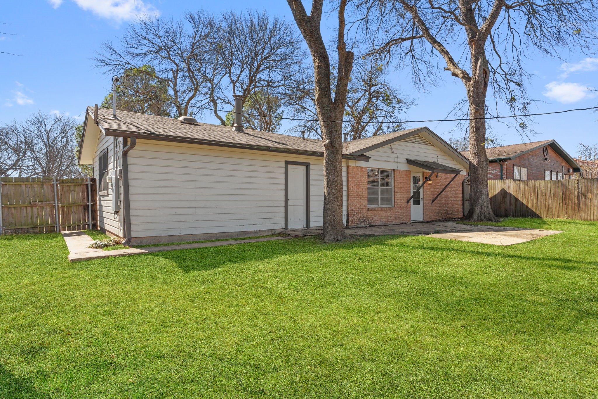 143 N Imperial Drive Denison TX 75020