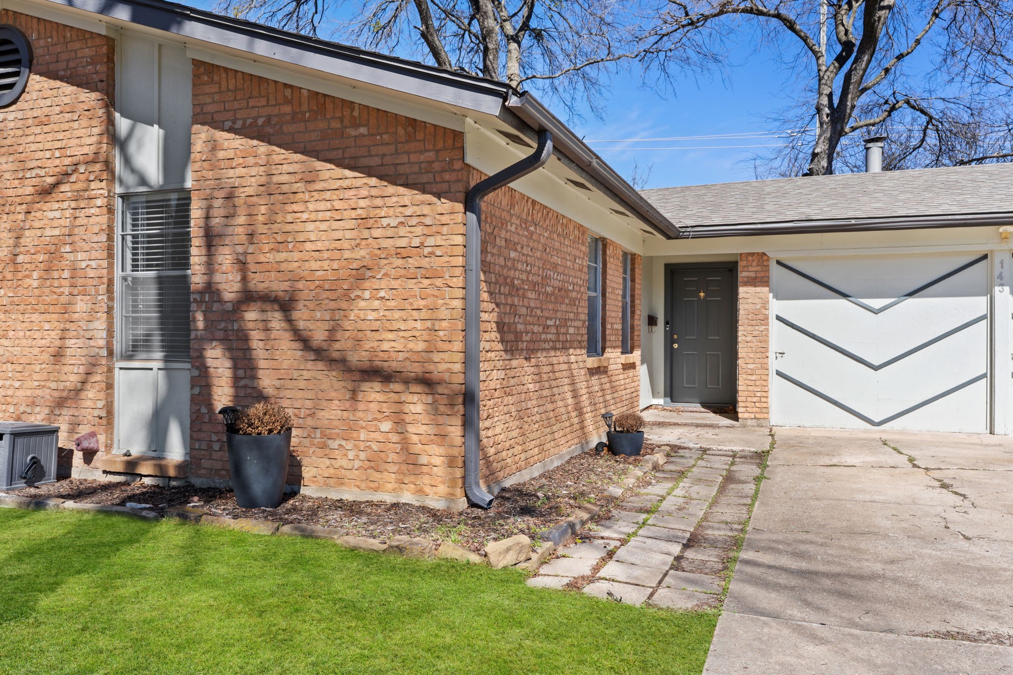 143 N Imperial Drive Denison TX 75020