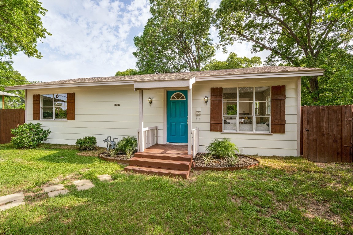 1707 Homeland Street Dallas TX 75212