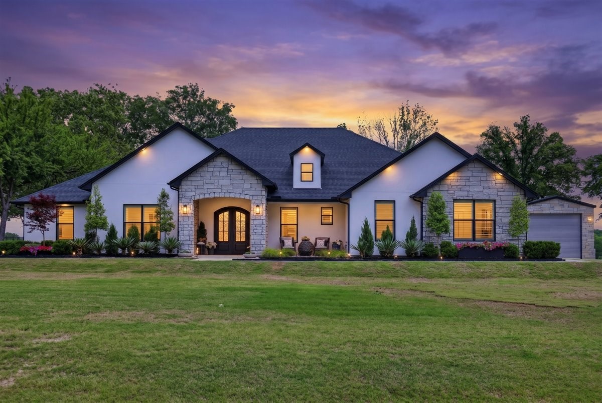 2044 Canyon Lake Road Wills Point TX 75169