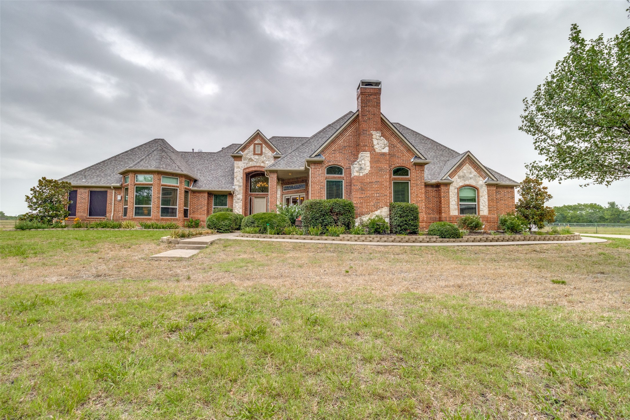 251 County Road 4910 Trenton TX 75490