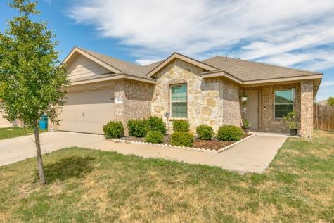 2215 Torch Lake Drive Forney TX 75126