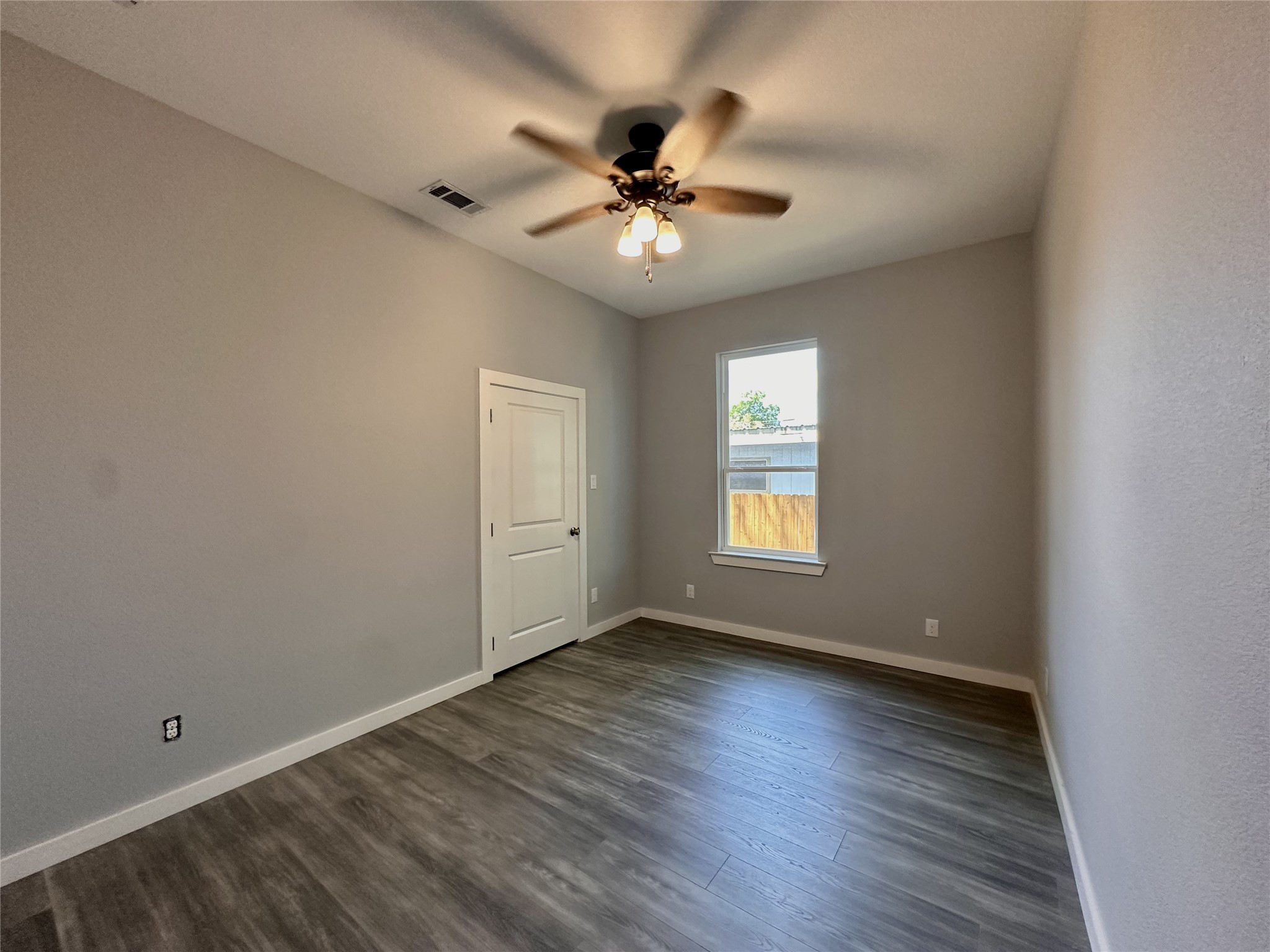 1007 E Broadway Street Gainesville TX 76240