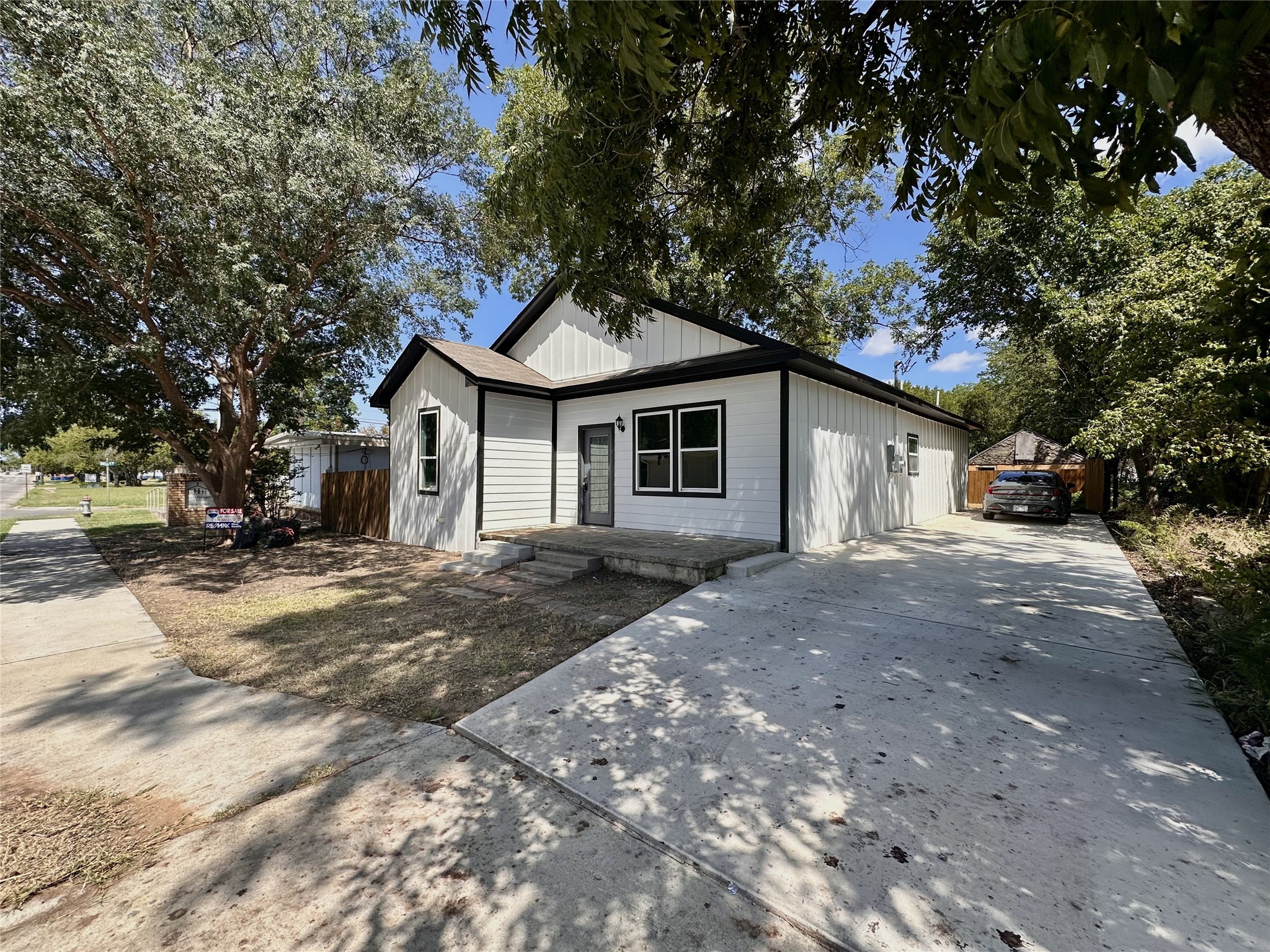 1007 E Broadway Street Gainesville TX 76240