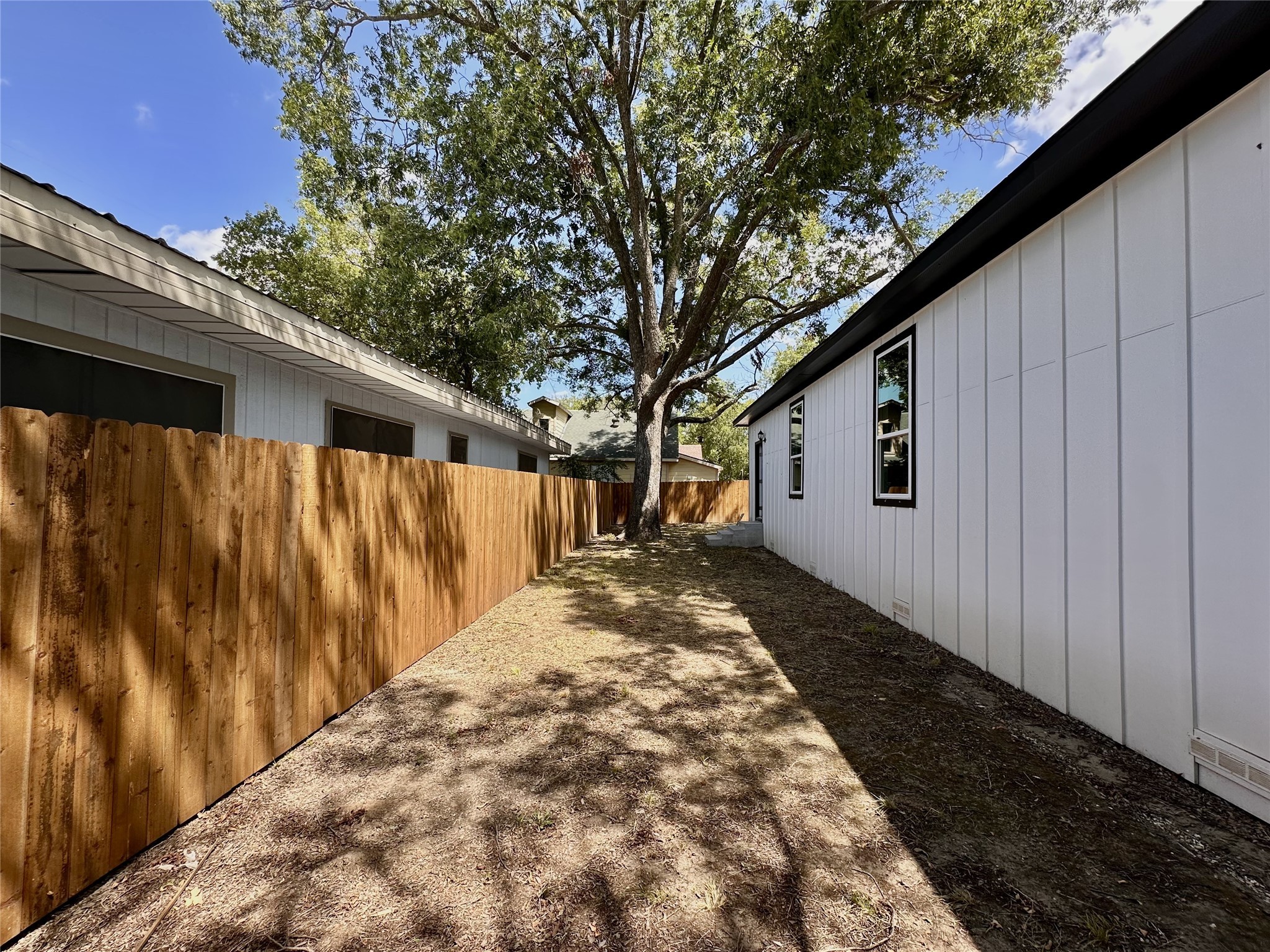 1007 E Broadway Street Gainesville TX 76240
