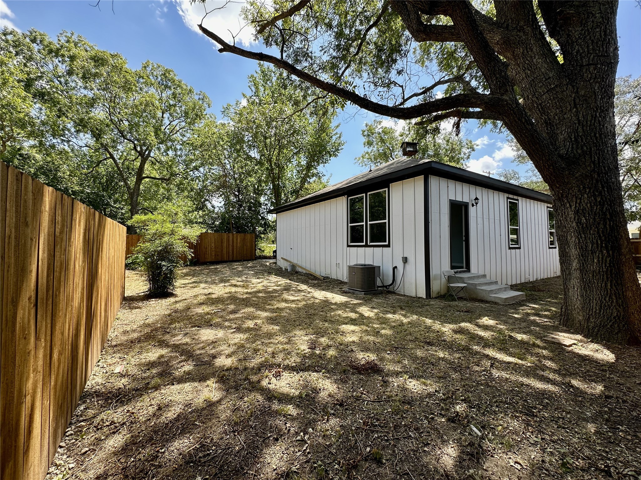1007 E Broadway Street Gainesville TX 76240