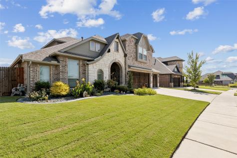 404 Richard Street Burleson TX 76028