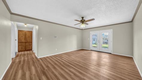 1111 Vivienne Street Weatherford TX 76086