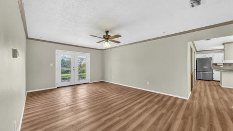 1111 Vivienne Street Weatherford TX 76086