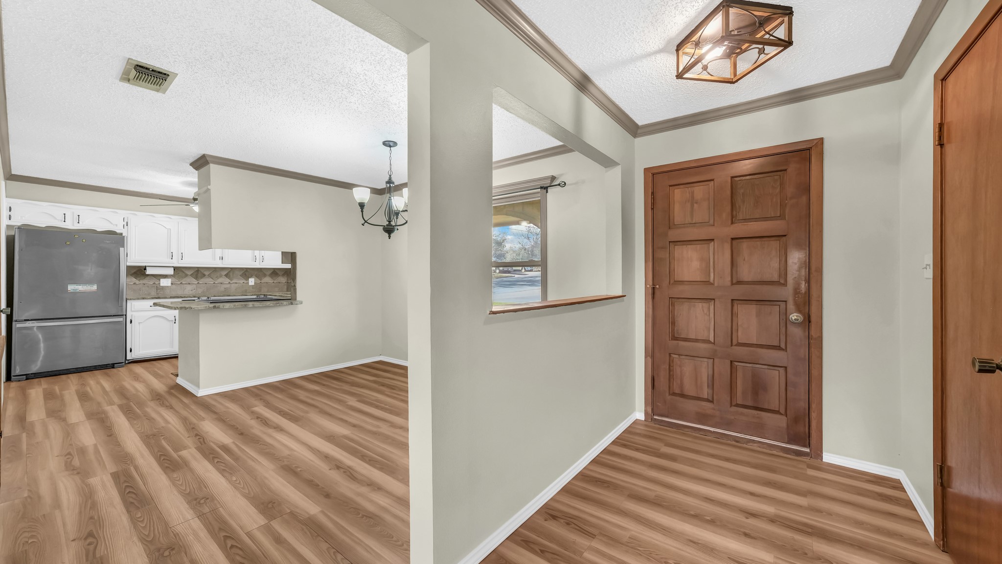 1111 Vivienne Street Weatherford TX 76086