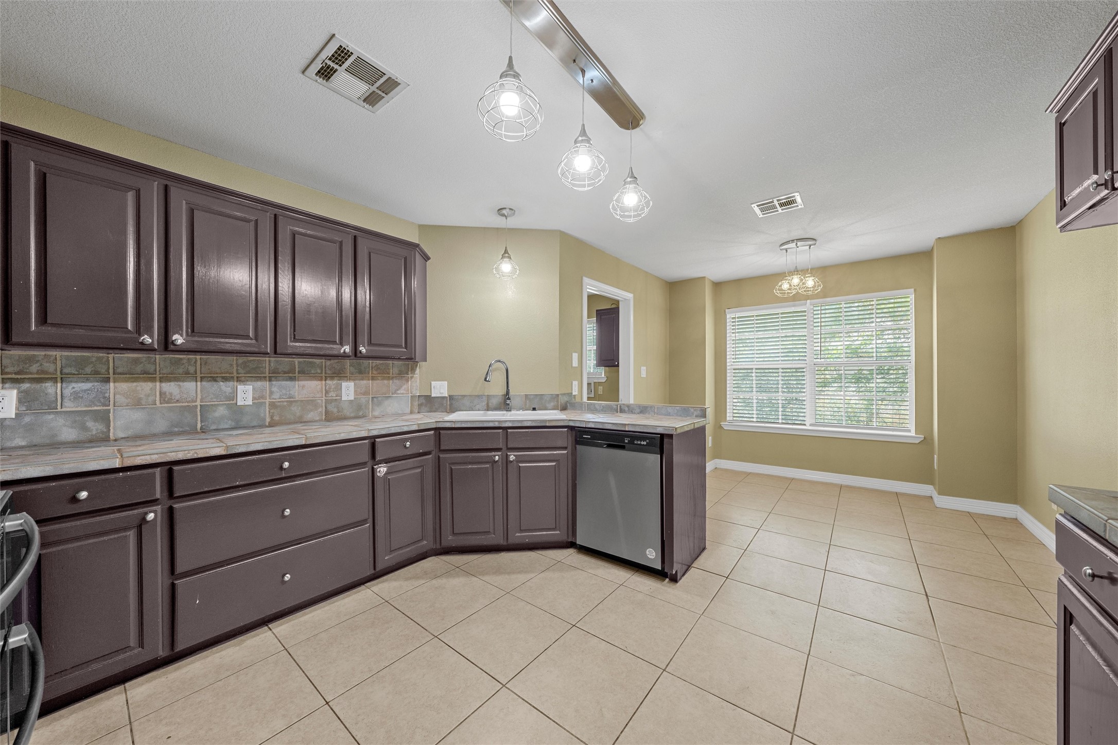 10413 Granada Drive Waco TX 76708