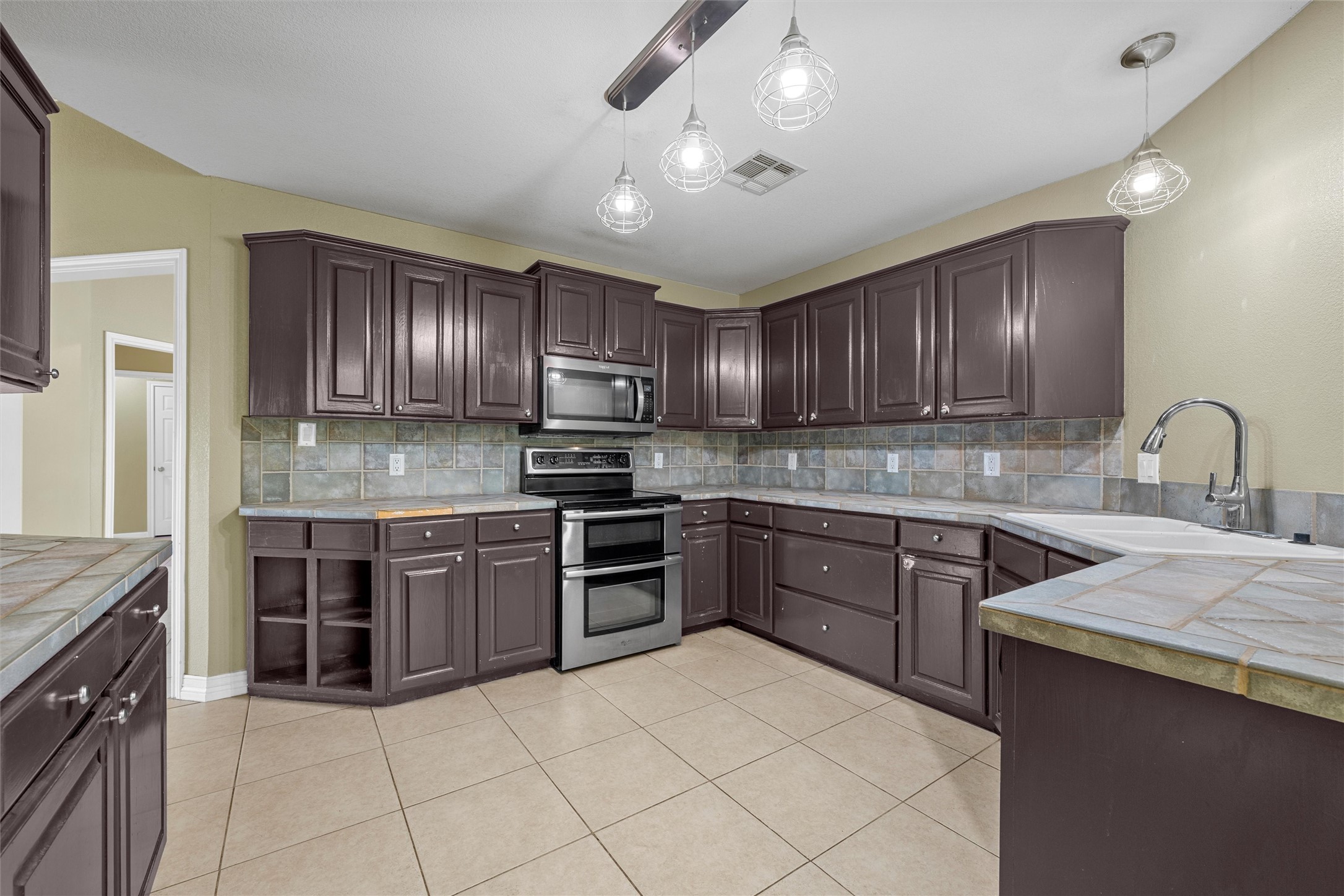 10413 Granada Drive Waco TX 76708