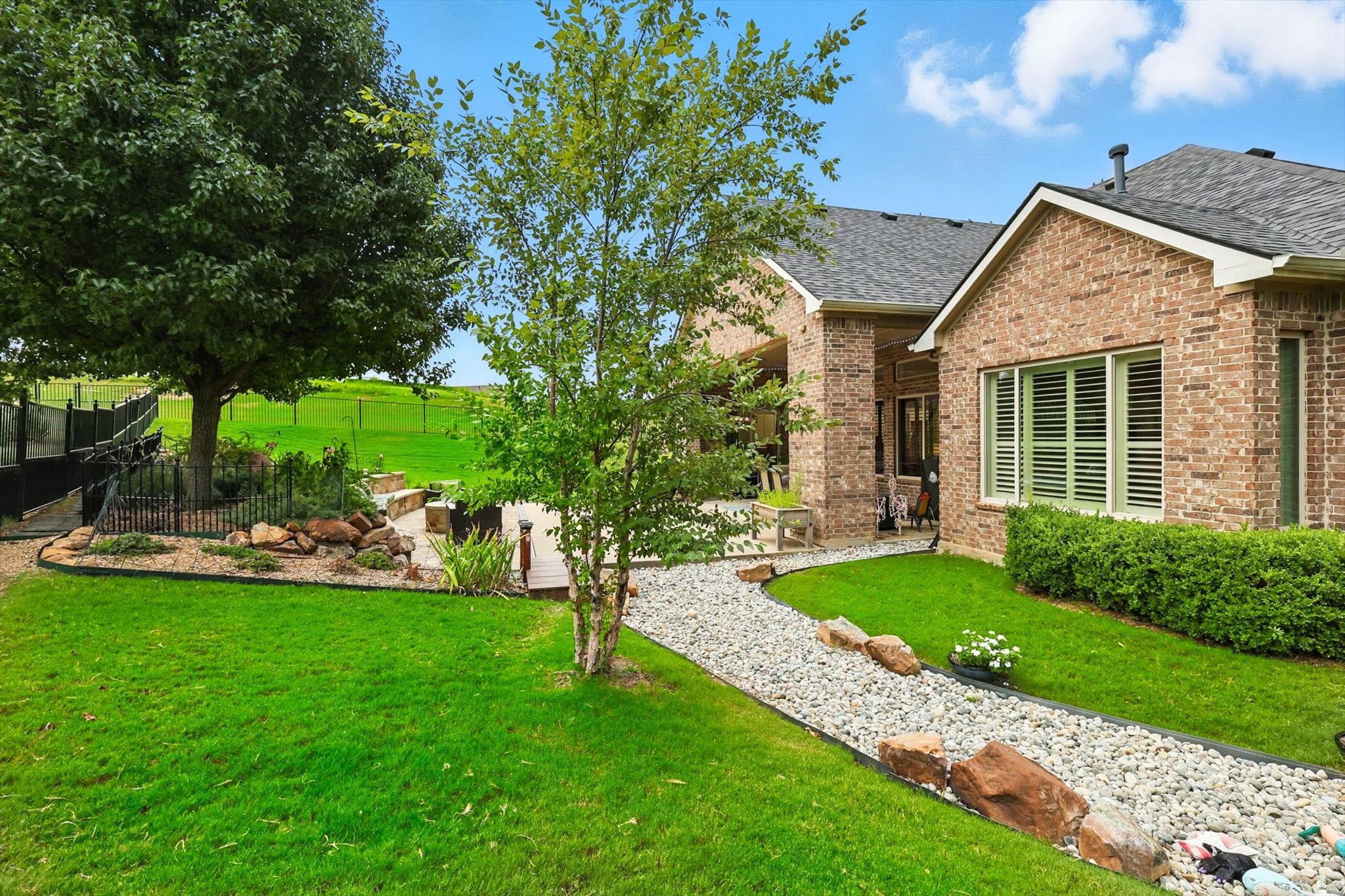 9009 Landmark Lane Denton TX 76207