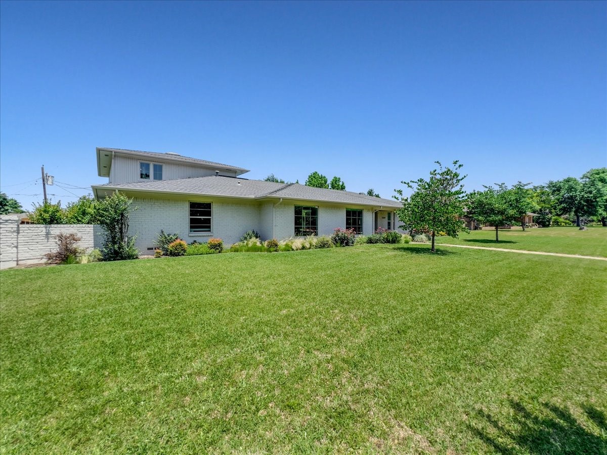 7049 Gateridge Drive Dallas TX 75254