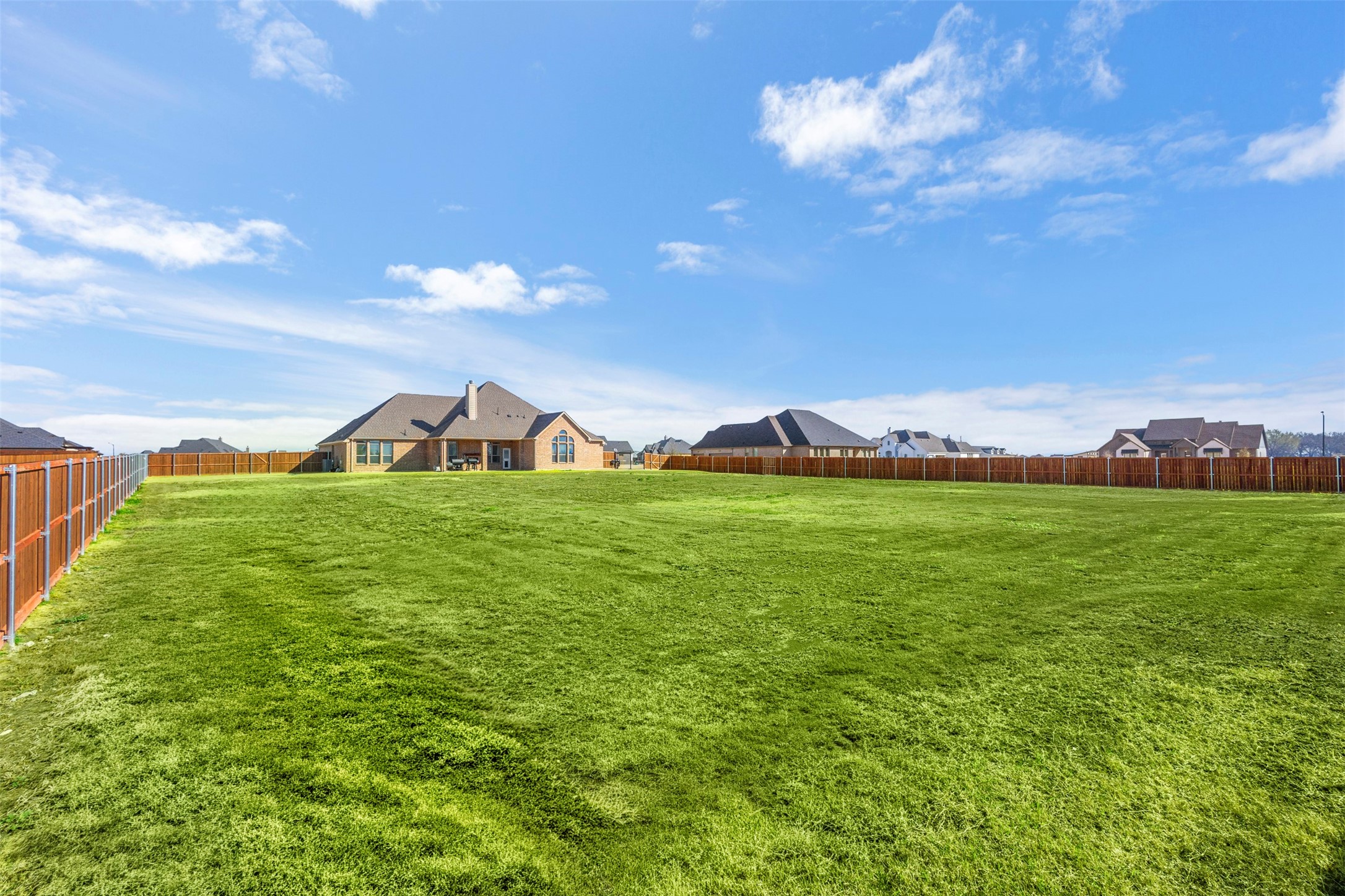 121 Muscogee Drive Waxahachie TX 75165