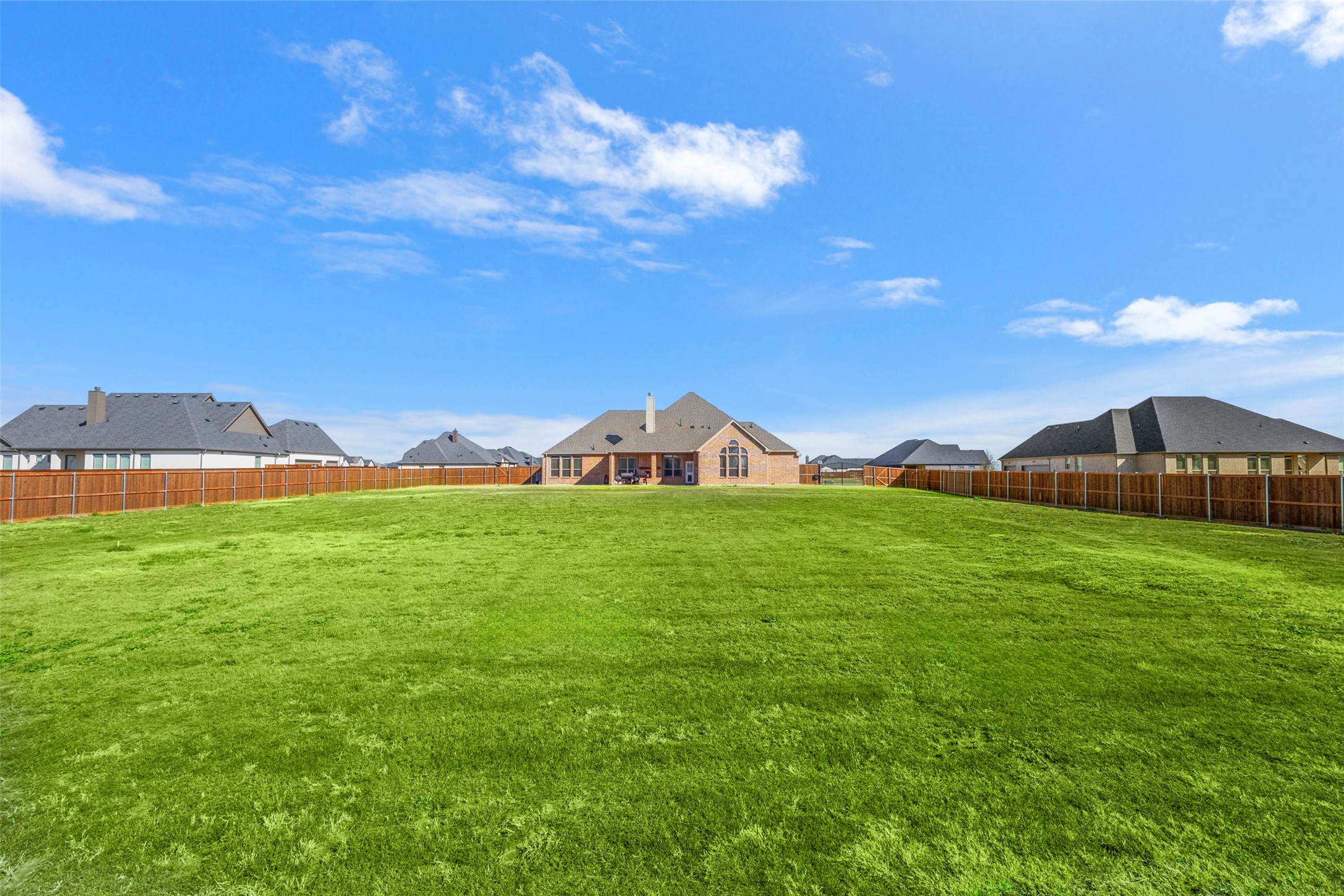 121 Muscogee Drive Waxahachie TX 75165