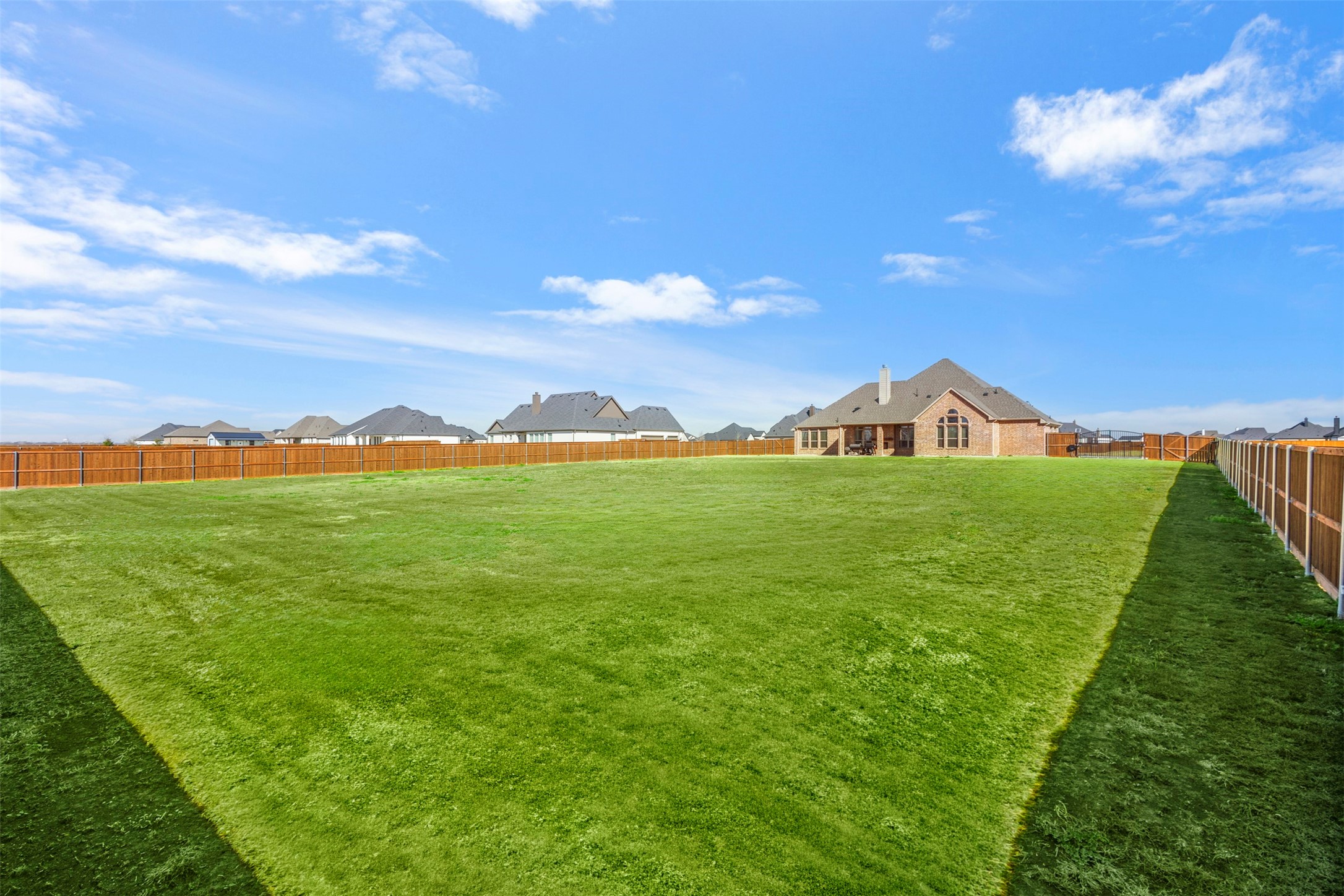 121 Muscogee Drive Waxahachie TX 75165