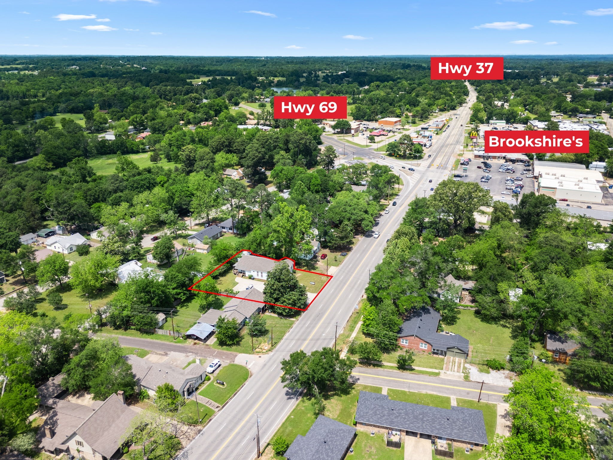 1009 N Pacific Mineola TX 75773