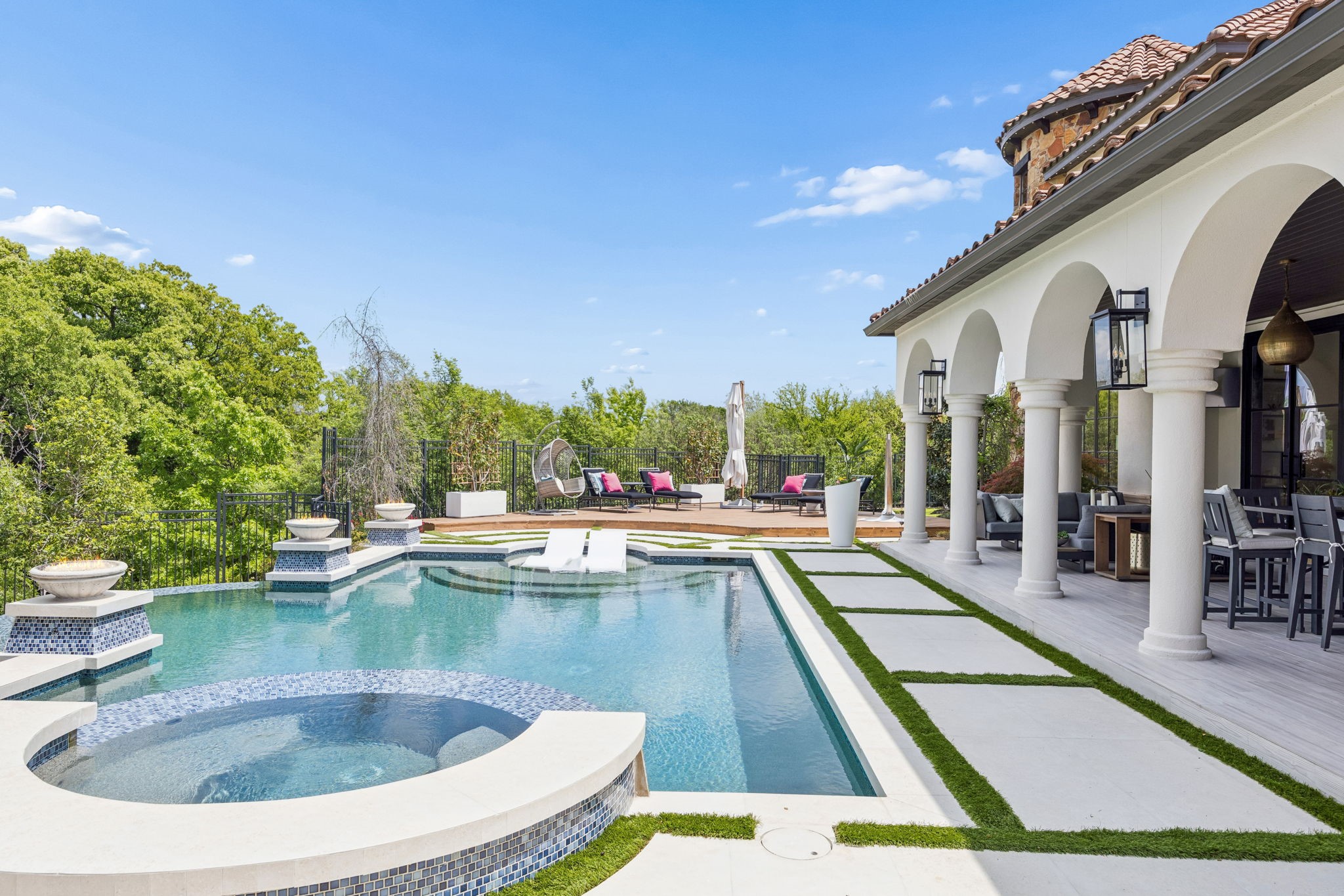 2 Paigebrooke Westlake TX 76262