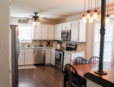 1102 Zahara Street Bowie TX 76230